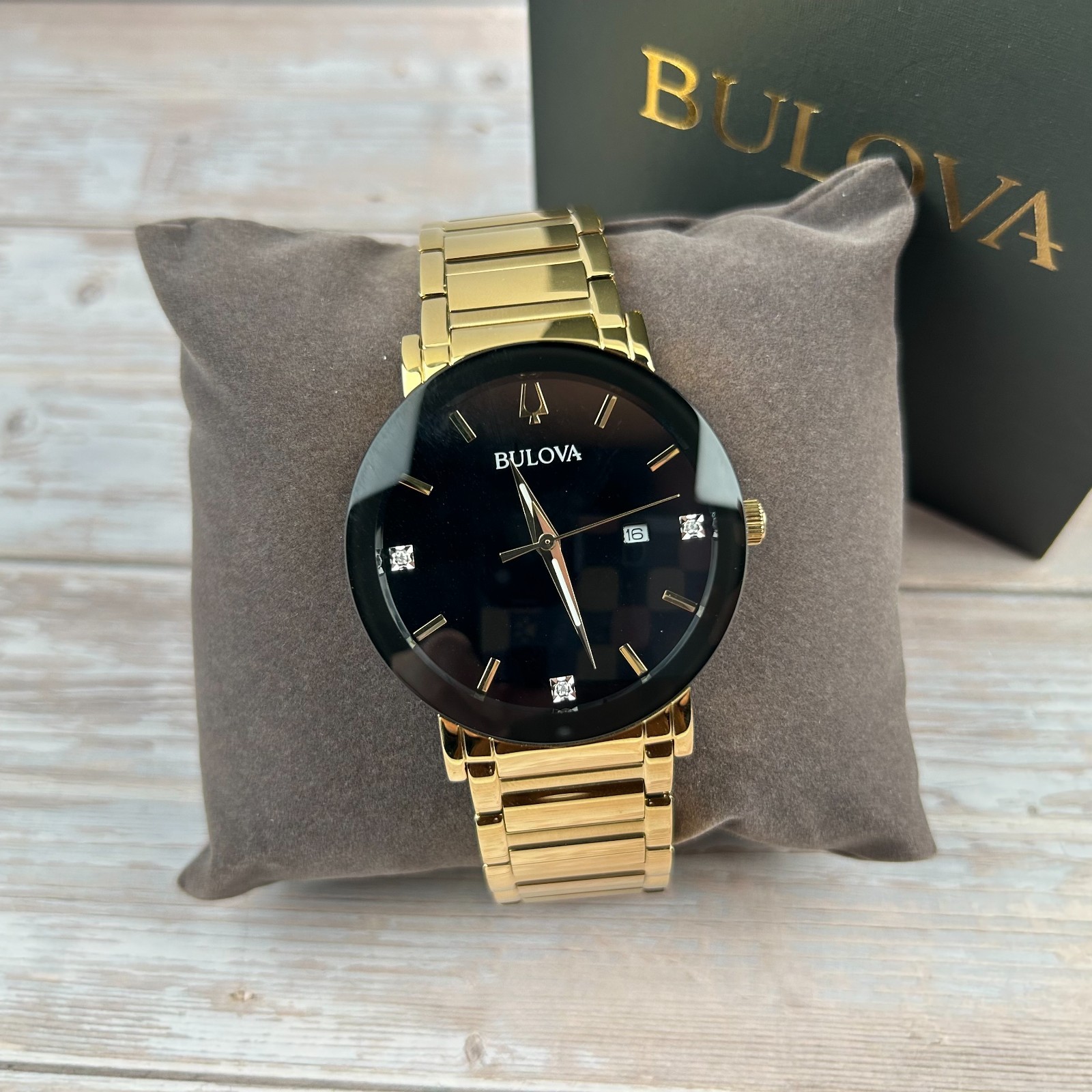 Bulova 97D116 Modern Futuro Men's Quartz Watch Black Dial Gold Strap 42MM New