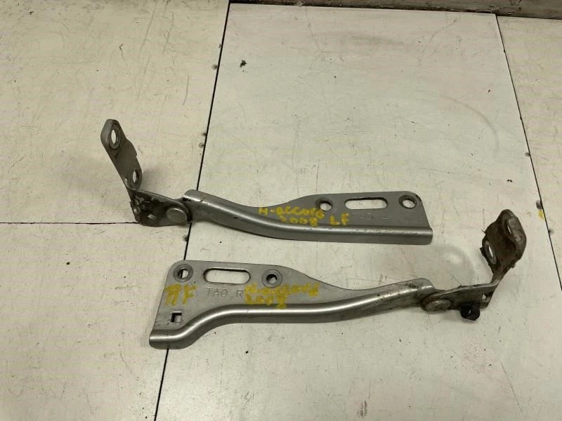 2008 Honda Accord LX ПЕРЕДНЯЯ ЛЕВАЯ И ПРАВАЯ ПЕТЛЯ КАПОТА OEM + - Изображение 3 из 4