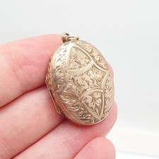Antique 9ct Gold Locket Oval Victorian Solid 9k 375 Back and Front Hand Engraved