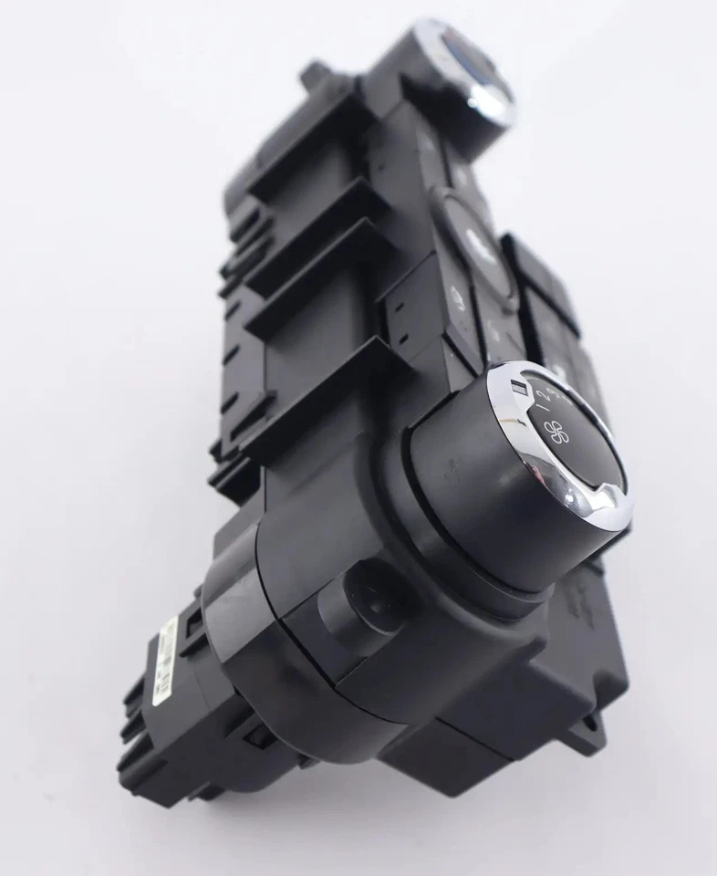 10 - 12 Ford Fusion Manual Climate A/C Heater Control 9E5H-19980-AS - Image 4 of 4