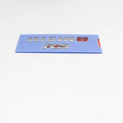 NISSAN JUKE F15 Rear Lid Badge 848953YW3A NEW GENUINE - Bild 1 von 4