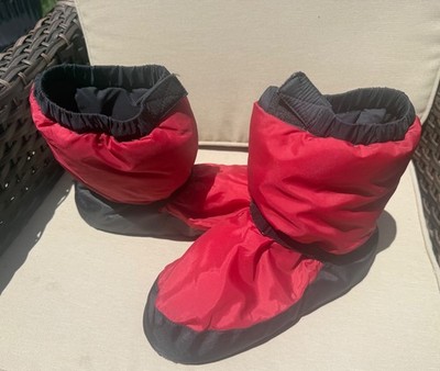 Bloch Booties: Dance warm up booties-  Color-Red Size-Medium