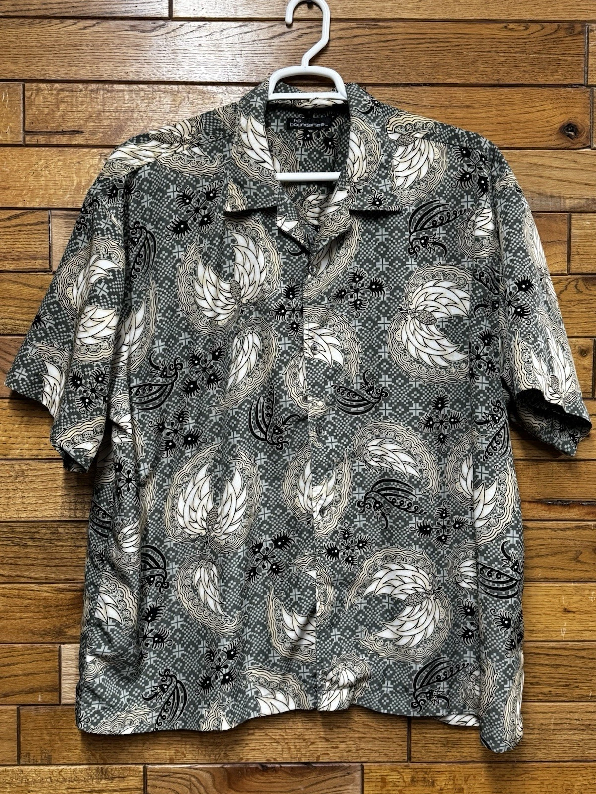 No Boundaries Men's Funky Abstract Print Rayon Button Shirt 3xL