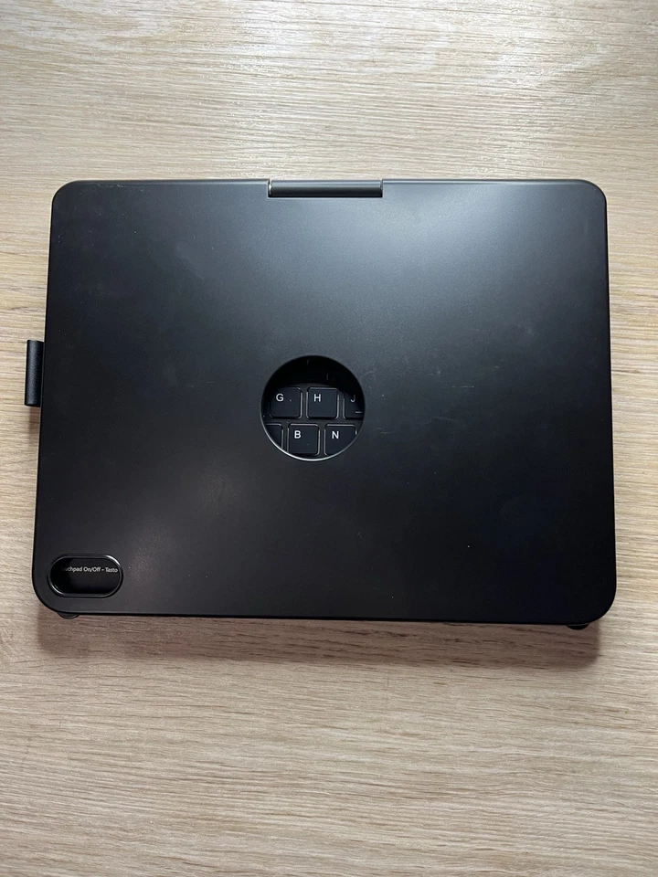 Bluetooth Tastatur-Hülle mit Touchpad und Hintergrundbeleuchtung für Tablet/iPad - Bild 2 von 4