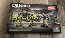 2015 Mega Bloks Call of Duty Hazmat Zombies Mob Set New In Box Old Price Tag