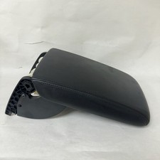 2012-2015 Volkswagen Passat Center Console Lid Armrest Black Oem Console Cover 2012-2015 Volkswagen Passat Center Console Lid Armrest Black Oem Console Cover
