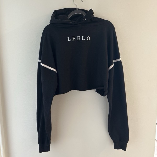 PrettyLittleThing Leelo Black Cropped Hoodie - Size S - Excellent Condition