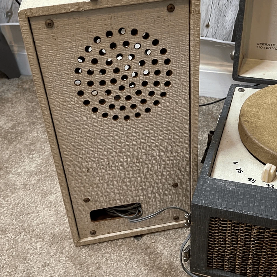 Tocadiscos Columbia Maleta Estereofónica Modelo C1004-G Foto 2 de 4