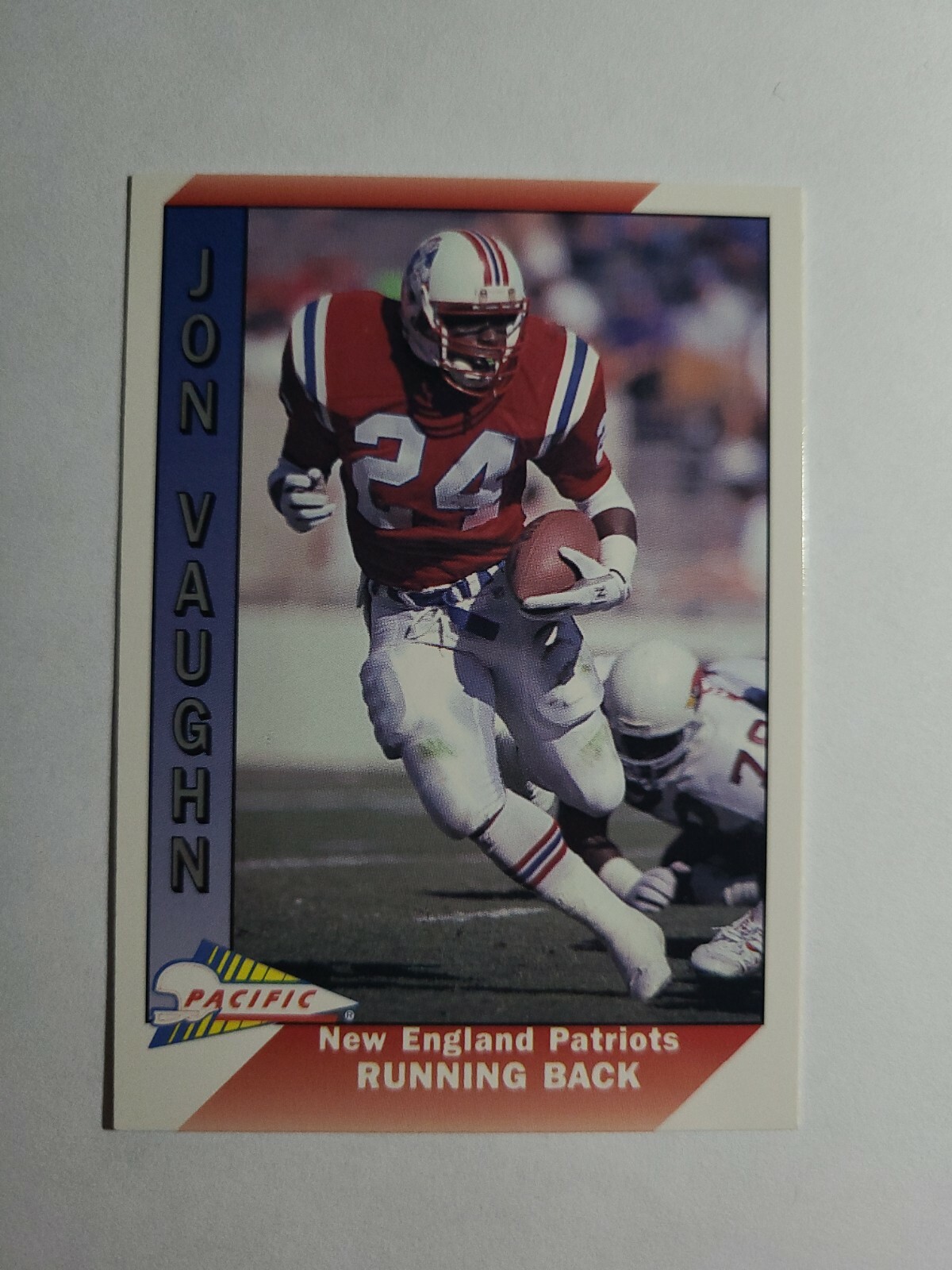 JON VAUGHN 1991 PACIFIC FOOTBALL CARD # 615 D4879