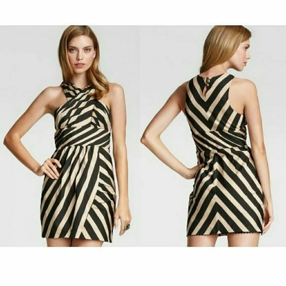 Платье-футляр Leifsdottir Anthropologie Macaw в полоску с запахом лиф размер 6 черное - Изображение 3 из 4