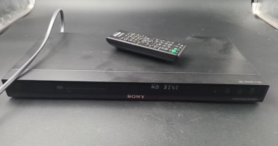 Sony DVP-NS57P CD/DVD Player With Remote - Powers up, untested past that
