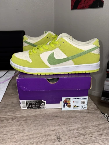 Size 13 mens - DS Nike Dunk Sb Low Green Apple Fruity Pack (SHIPS ASAP!)