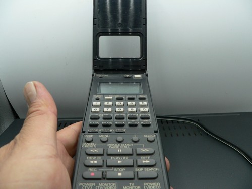 Grabadora de casete de video estéreo de alta fidelidad JVC HR-D840U solo para reparación o piezas - Imagen 7 de 10