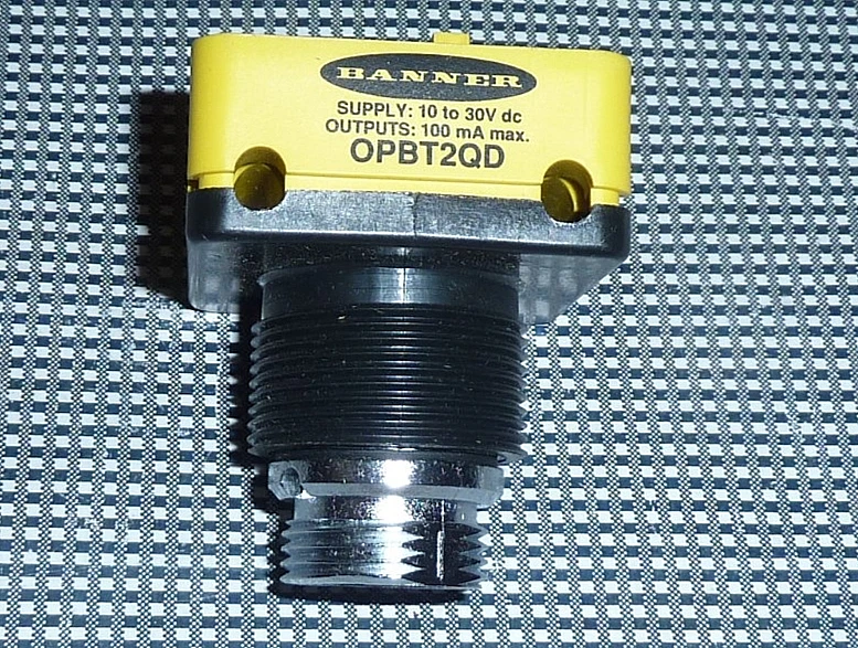 27095  Banner OPBT2QD 27095 Power Block 10-30V-DC - Image 3 of 3