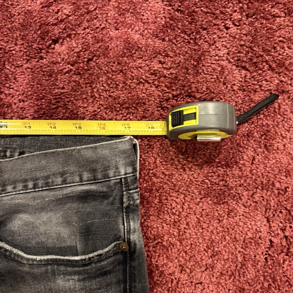 Polo Ralph Lauren Men's Jeans Grey Distressed Size 33x32 - Image 3 of 4