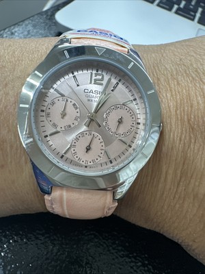 Casio Ladies LTP-2069L-4 A Pink Leather band watch