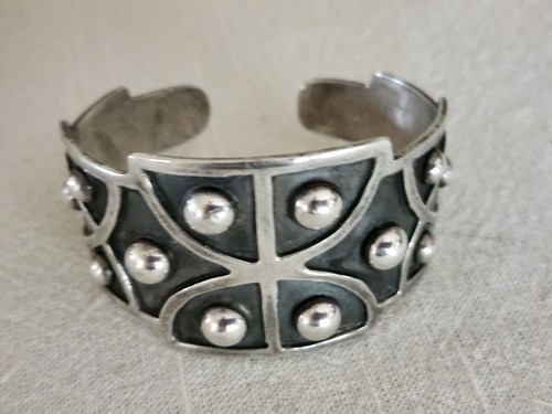 VINTAGE Sterling Mexico Cuff Bracelet Taxco Stamped, Height 1-5/8", Gorgeous!