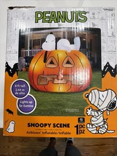 Gemmy Peanuts Snoopy Scene on Pumpkin 8 Ft Ta...