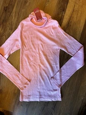 NWT Michael Stars Women’s Long Sleeve Turtleneck Size: O/S Cotton Nylon  Blend