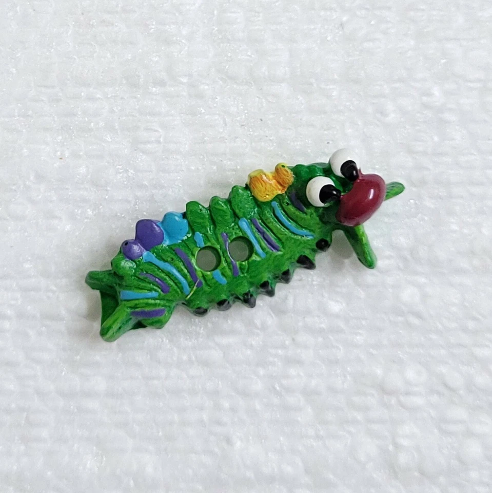 JHB Caterpillar Button 29mm 2 Hole Novelty Hungry Worm Kids Sewing Art DIY Craft - Image 3 of 4