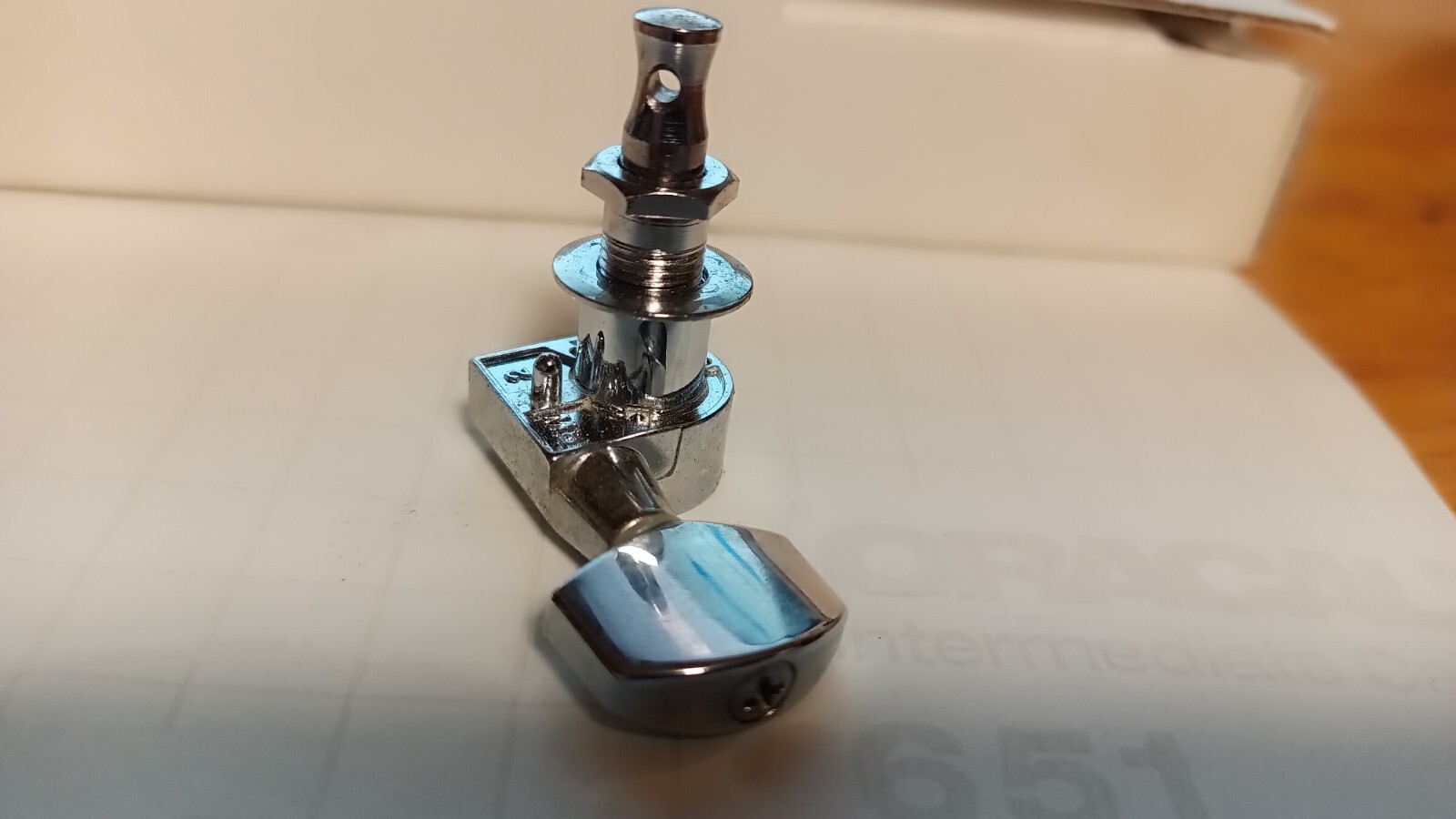 KRAMER GUITAR TUNING MACHINE TUNER SINGLE PIN TYPE eBay