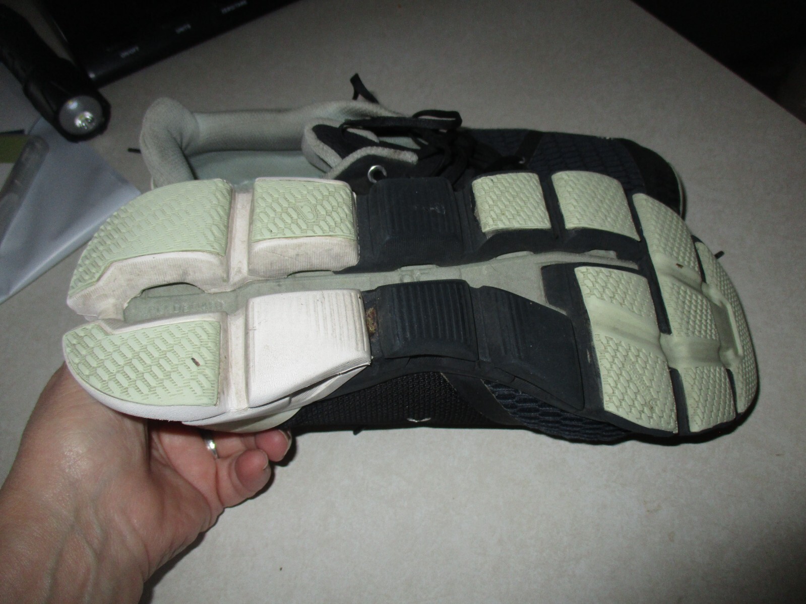 On Cloud CloudTec Swiss Engineering OC Running Sn… - image 2