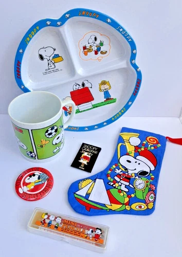 Peanuts Snoopy 1958   80s Stocking Aviva Cloisonne Pin Mug Pencils VTG Mixed Lot