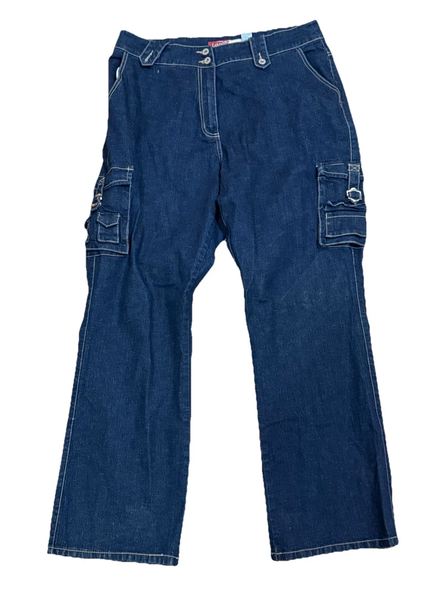 Tendance mode bleu blanc rouge : 20 pièces tricolores - Femme Actuelle Tendance mode bleu blanc rouge : 20 pièces tricolores - Femme Actuelle