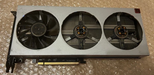 Radeon VII 16GB HBM2 PCI-E Graphics Card *No Video Signal*