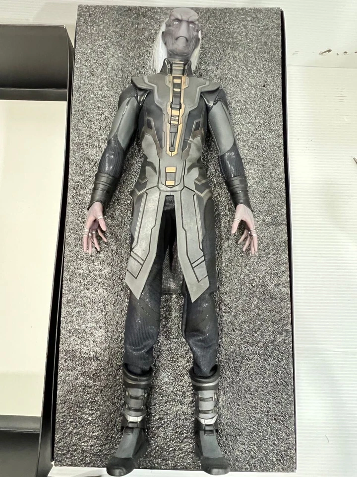 INFAMOUS IF001 SPACE WIZARD 1/6 FIGURA DE ACCIÓN - Imagen 4 de 4