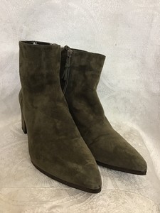 stuart weitzman pointed boots