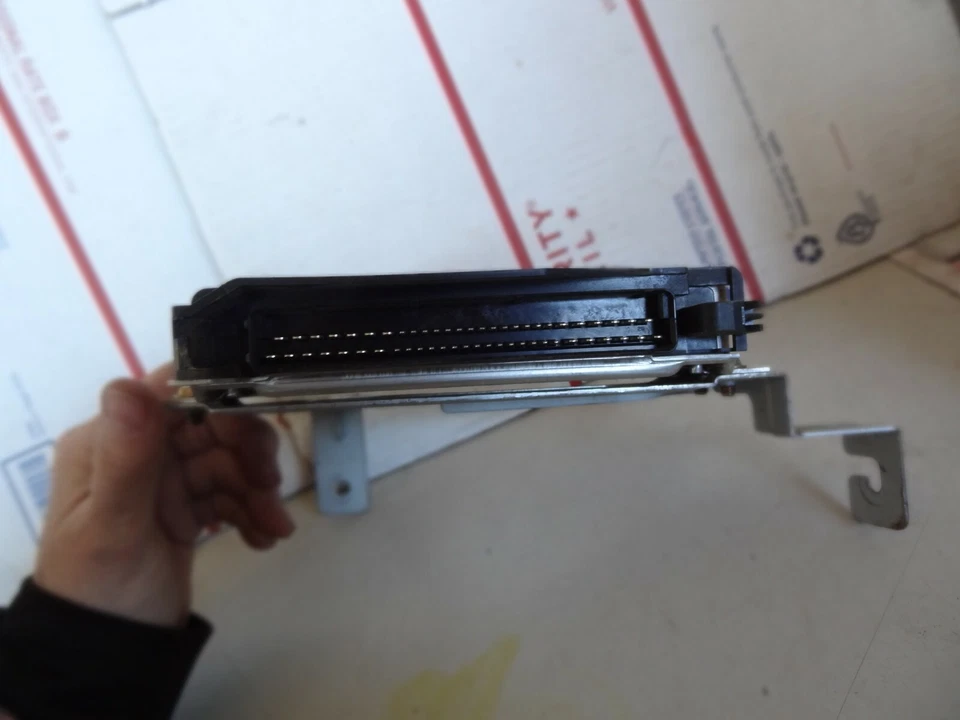 03 KIA RIO Chassis ECM Transmission Left Hand Kick Panel 95440-2Z260 MK60002867 Foto 3 de 4