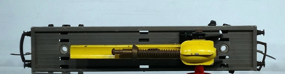 Triang OO Rocket Launcher Wagon Code 8363-15 - Image 3 of 3