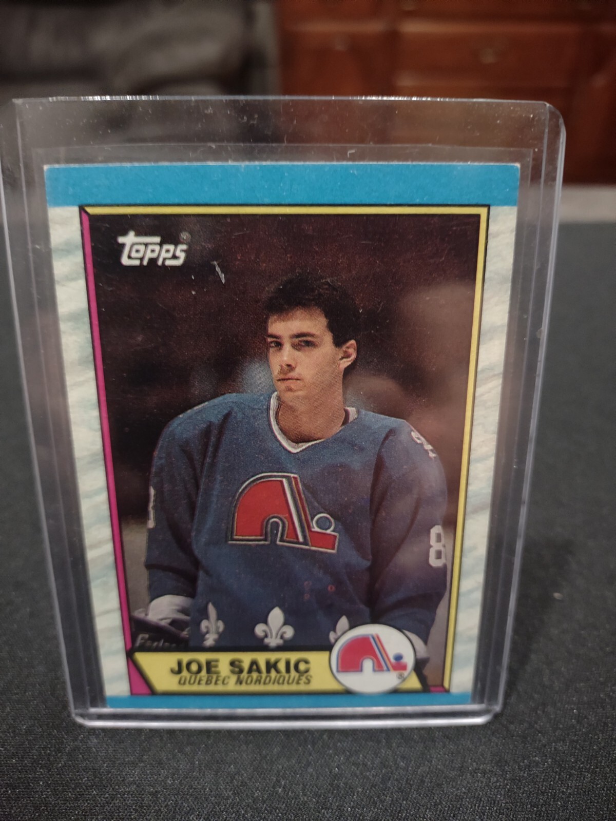 1989 Topps Joe Sakic 113 Rookie Card