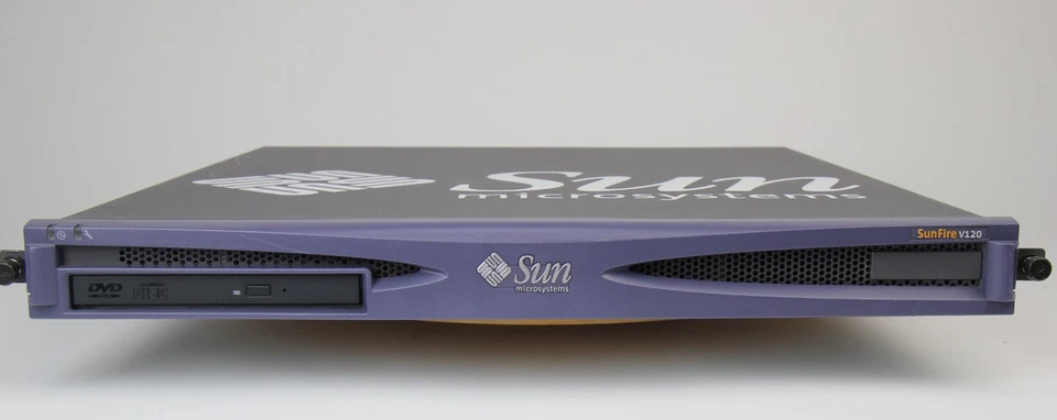 SunFire V120 Server, 650MHz CPU, 1.5 GB RAM, DVD-ROM, NO HDD, Powers On - Image 2 of 4