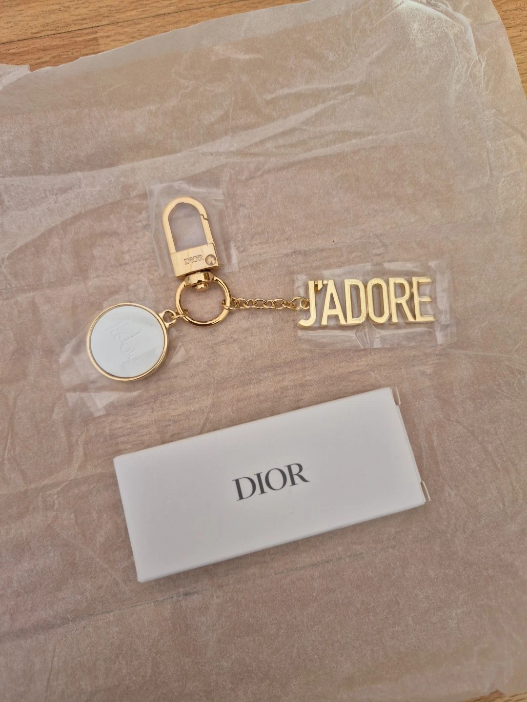 Charm sac J'Adore Dior, bijou de sac, édition limitée, en boîte neuf/jamais utilisé