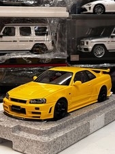 Nissan R34 Skyline GT-R (Yellow) [Motorhelix] 1/18 scale