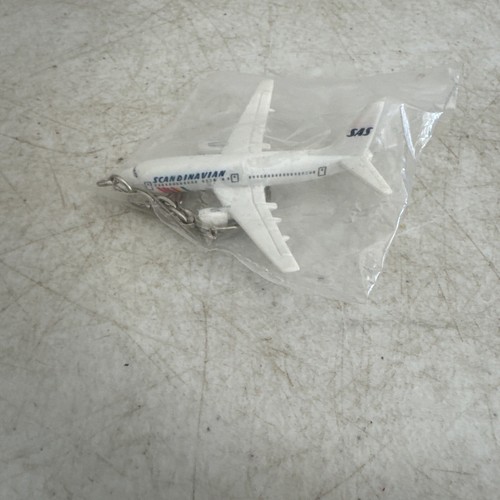 VINTAGE SAS Scandinavian Airlines 1946-1996 Key Ring Keychain NOS | eBay