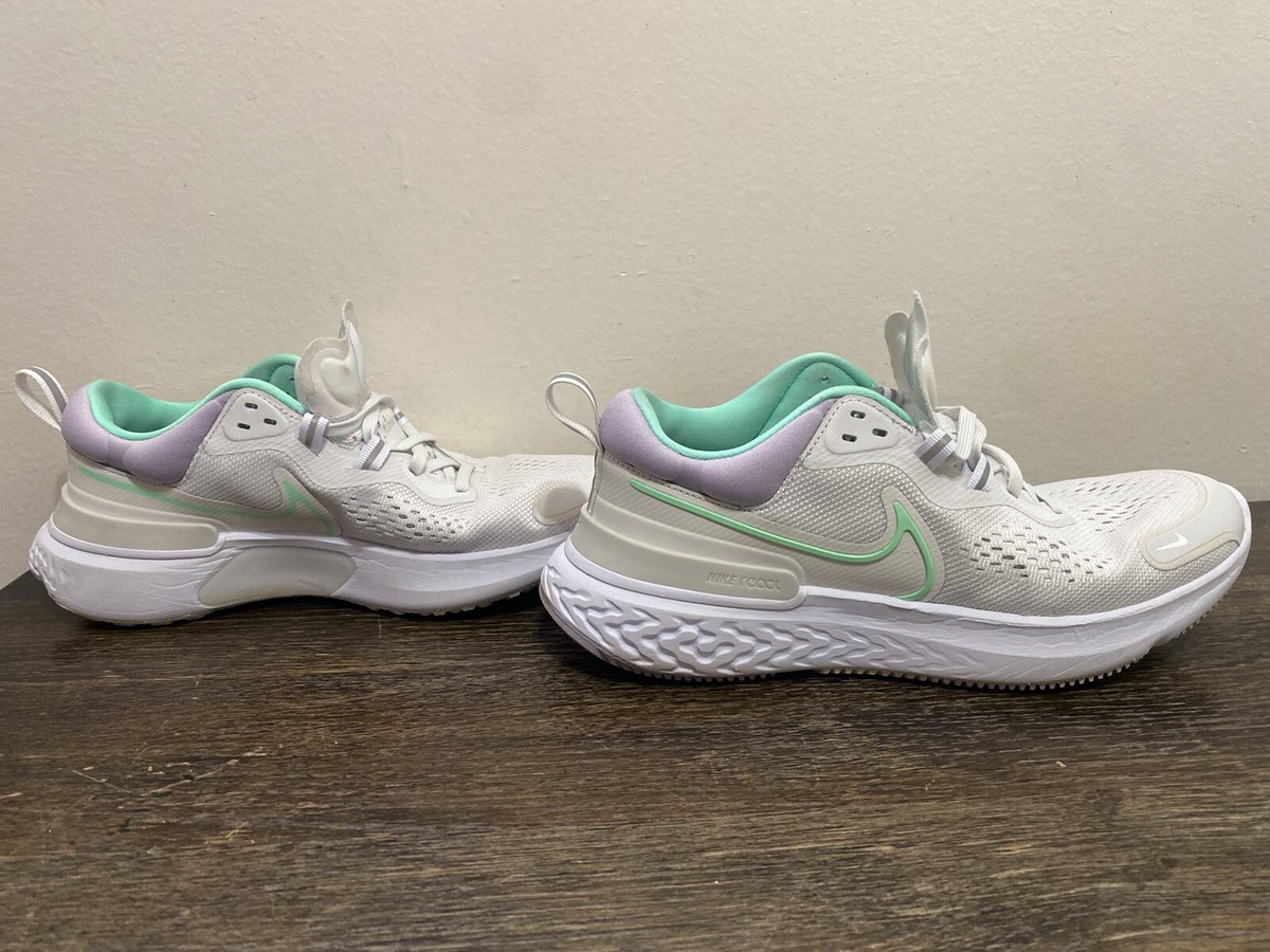 Nike React Miler Running Shoes Cushion Support White‎ Sneakers Size? Amazon.com | Nike Womens React Miler 3 Road Running Shoes  main image 2