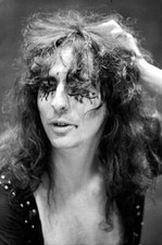 Image of Alice Cooper flew in from the United States 1972 Historic Old Photo