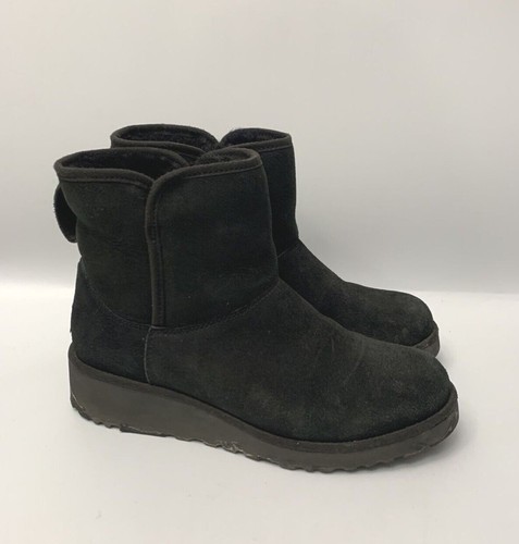 UGG Women's Kristin Wedge Boots Size7 