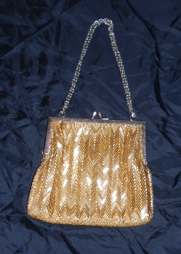 MAGID GOLD-COLORED BEADED EVENING BAG W/METAL CHAIN, HONG KONG, BLINGY, NICE! - Image 2 of 4