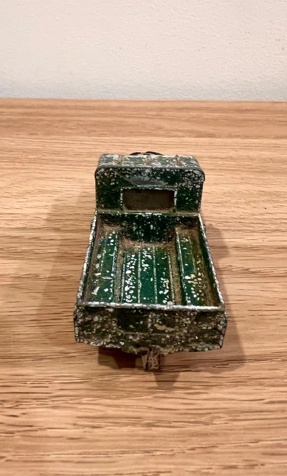 Vintage Corgi 406 Land Rover Series II – Green – Heavy Playwear – Rolls Well - Image 4 of 4