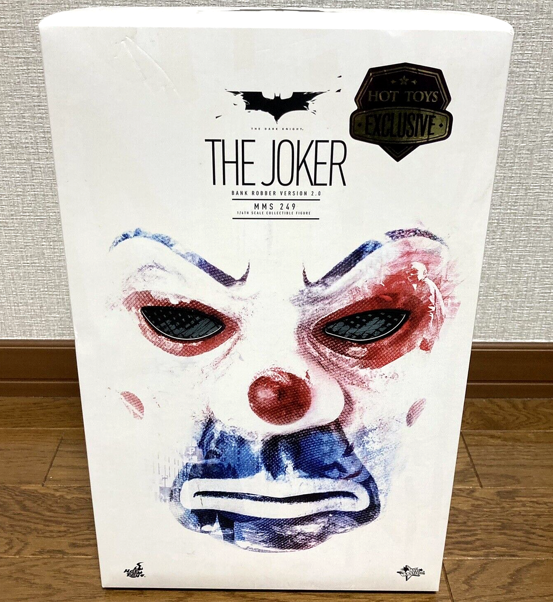 Hot Toys The Joker Bank Robber The Dark Knight 1/6 Figure