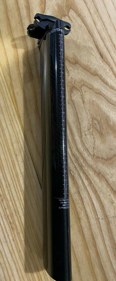 NEW GIANT TRINITY COMPOSITE SEATPOST CARBON FITS 2012-15, BLACK/BLUE - Изображение 2 из 4