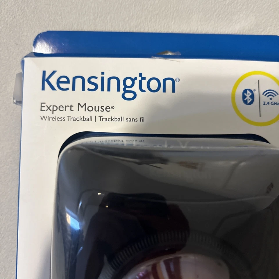 Kensington Expert Mouse Wireless Trackball 4 Buttons w/ Wrist Rest - K72359WW - Image 2 of 4