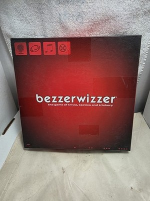 2008 Mattel Bezzerwizzer Board/ Trivia Strategy Game ( Complete)