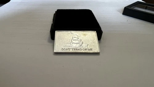 10 Gram .999 Fine Silver Bar Don't Tread On Me 2nd Amendment