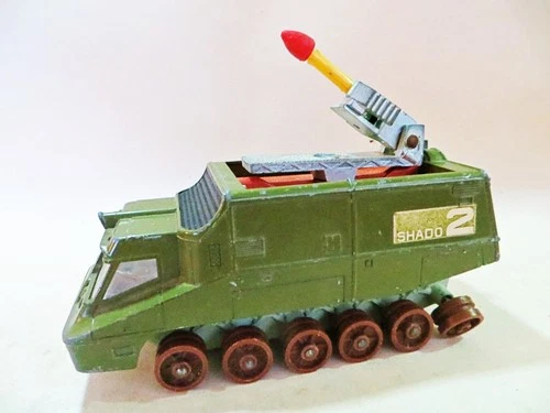 DINKY 353 'SHADO 2 MOBILE' GREEN. VINTAGE. ORIGINAL. GOOD. UFO TV SERIES.