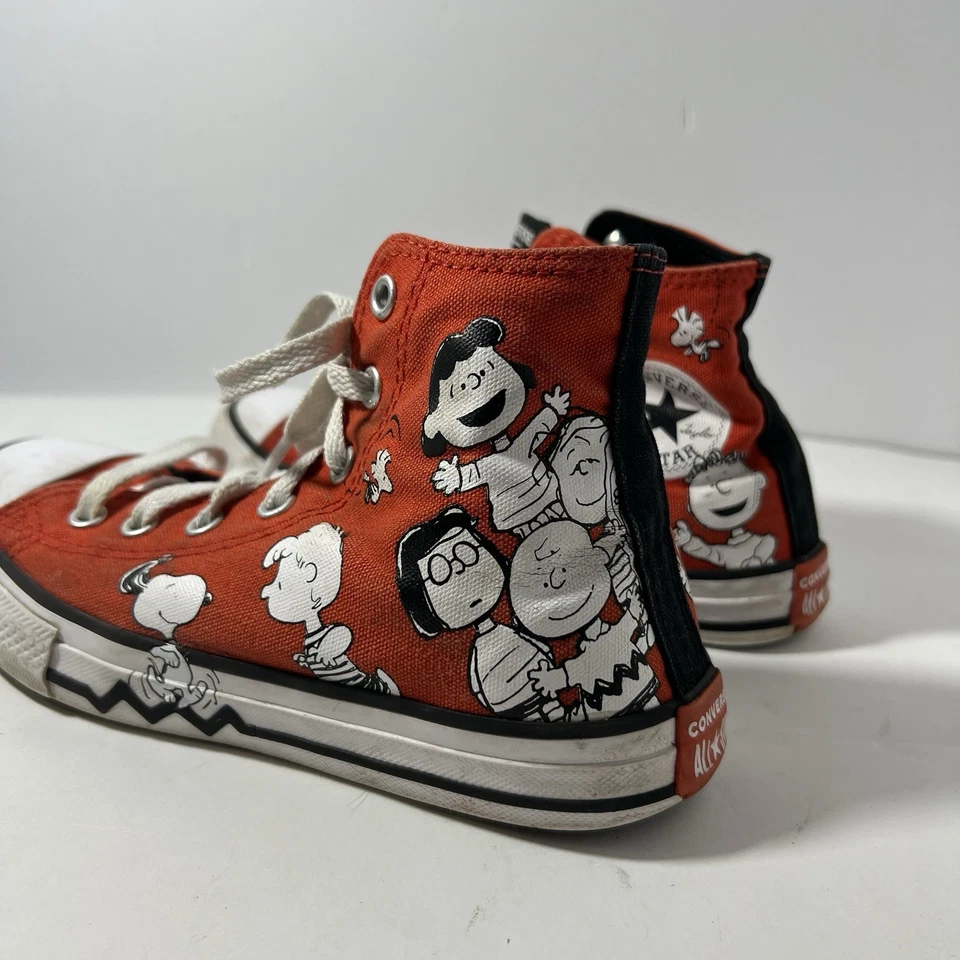 Converse Peanuts Chuck Taylor All Star Hi Tops Charlie Brown Juvenil Talla 2 Foto 2 de 4